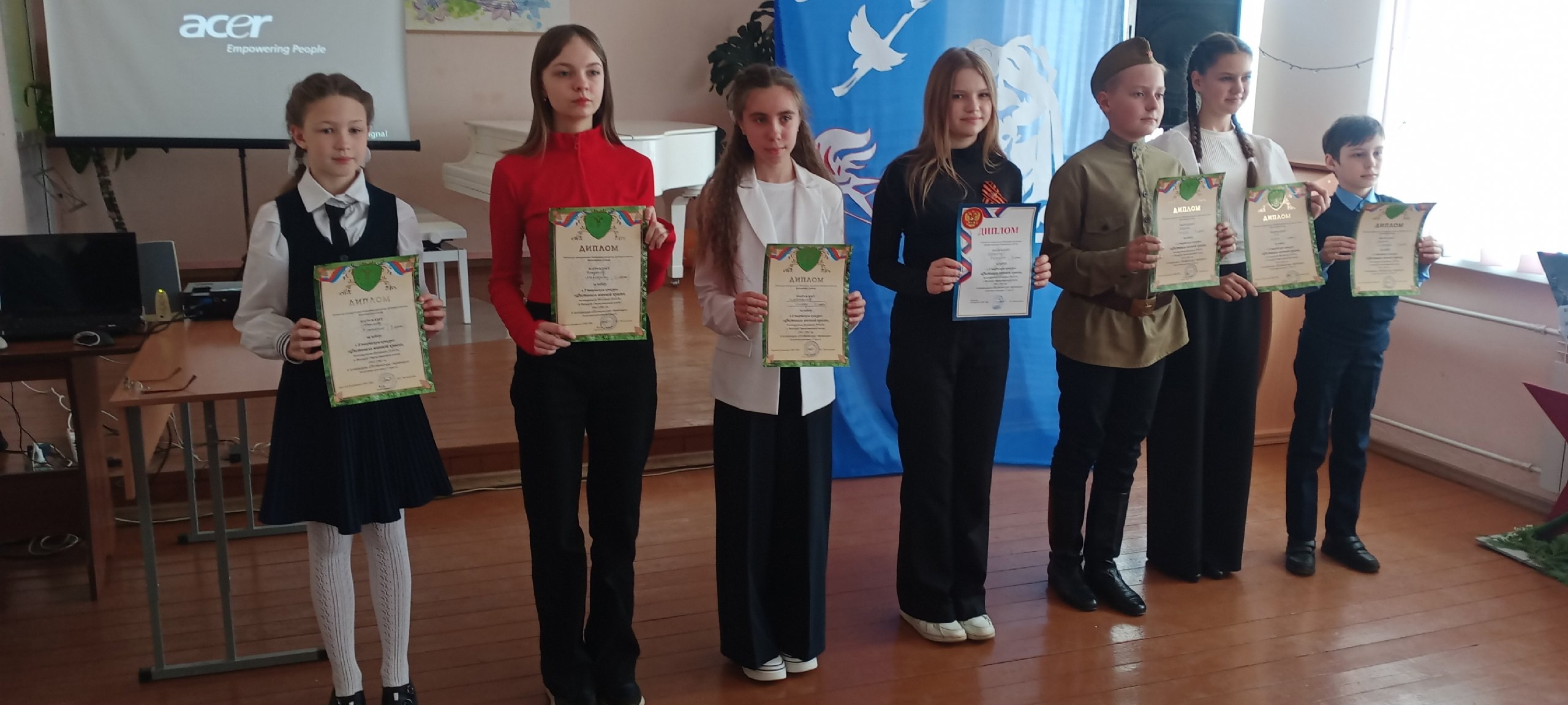 Творческий конкурс «Фестиваль военной книги».